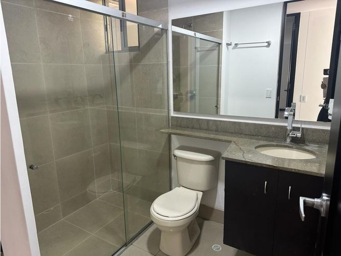 Apartamento en arriendo en Milla De Oro, Medellín · foto 21 de 22