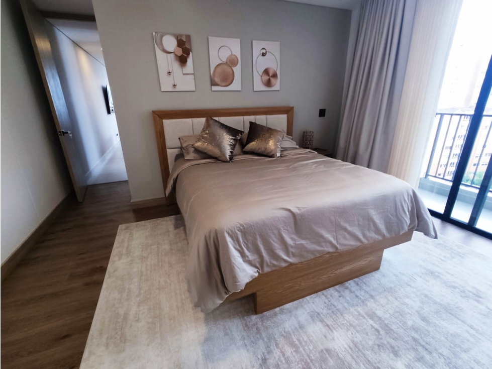 Apartamento en arriendo en Castropol, Medellín · foto 14 de 24