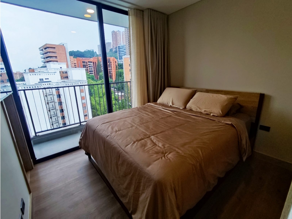 Apartamento en arriendo en Castropol, Medellín · foto 15 de 24