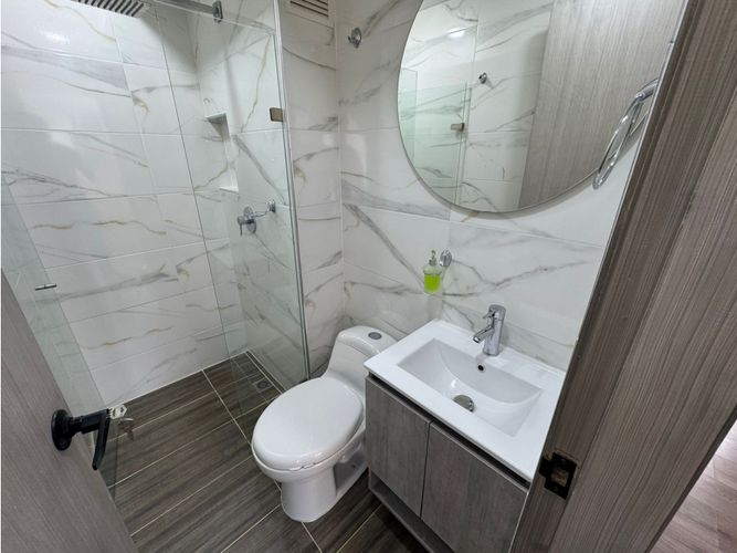 Apartamento de 2 alcobas en venta en Bello, 55 m² · foto 12 de 18