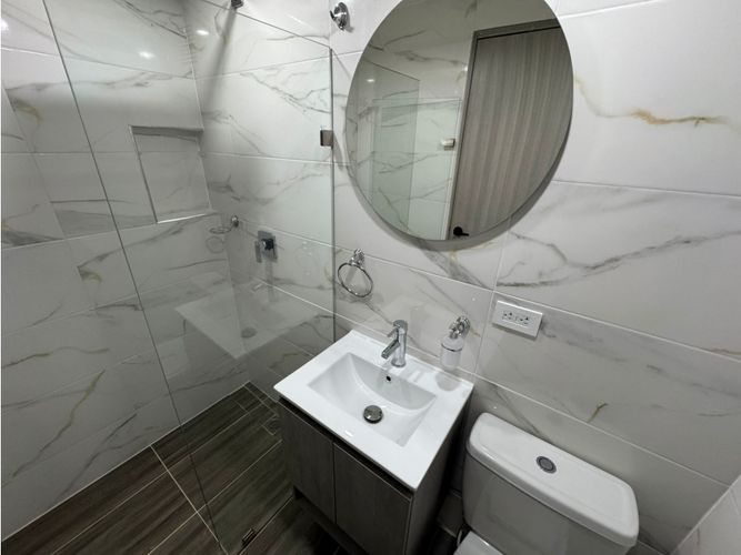Apartamento de 2 alcobas en venta en Bello, 55 m² · foto 17 de 18