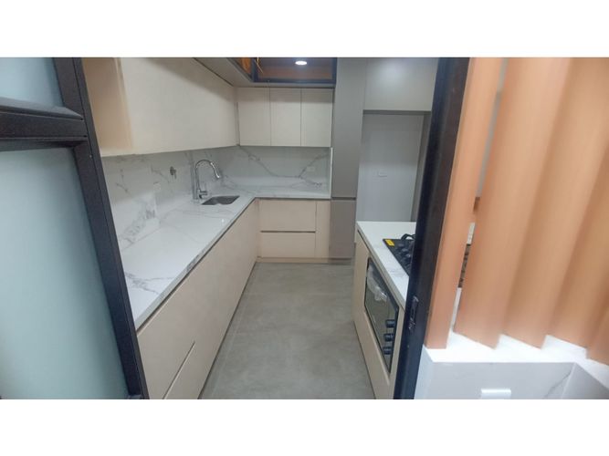 Casa de 4 alcobas en venta en Gualanday, Rionegro, 168 m² · foto 5 de 19