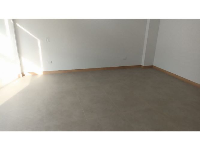 Casa de 4 alcobas en venta en Gualanday, Rionegro, 168 m² · foto 8 de 19