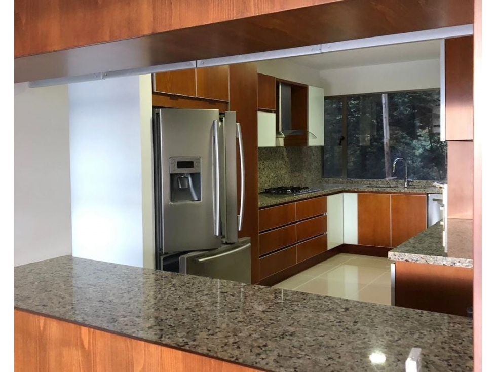 Apartamento en arriendo en Cola Del Zorro, Medellín · foto 5 de 18