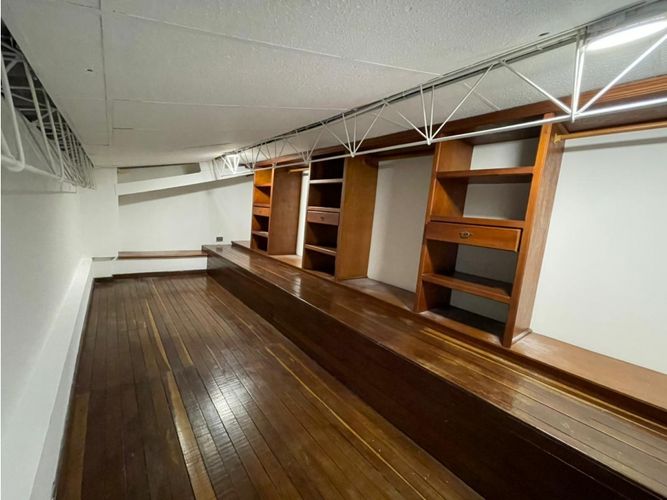Apartamento de 3 alcobas en venta en Castropol, Medellín, 160 m² · foto 18 de 22