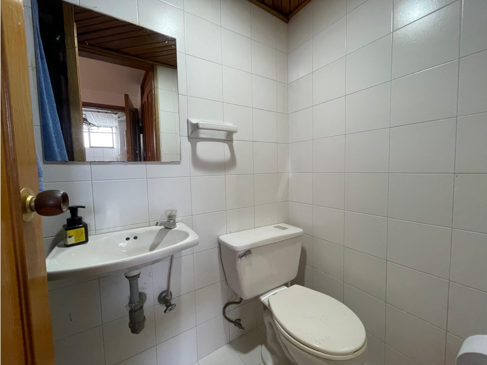 Apartamento de 3 alcobas en arriendo en Santa María De Los Ángeles, Medellín, 160 m² · foto 11 de 15
