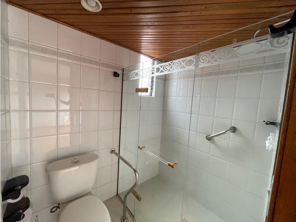 Apartamento de 3 alcobas en arriendo en Santa María De Los Ángeles, Medellín, 160 m² · foto 12 de 15