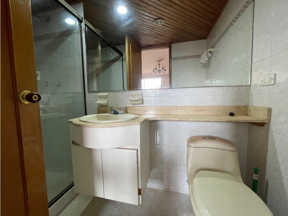 Apartamento de 3 alcobas en arriendo en Santa María De Los Ángeles, Medellín, 160 m² · foto 13 de 15