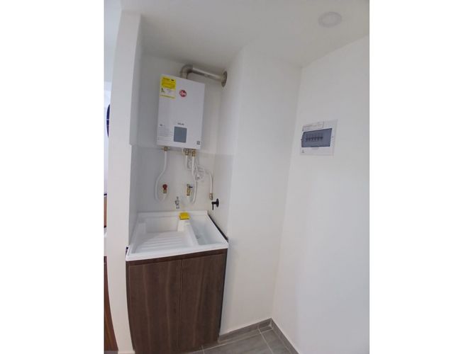 Apartamento de 2 alcobas en venta en Belchite, Rionegro, 51 m² · foto 11 de 14