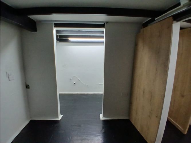Oficina en arriendo en Colombia, Medellín, 65 m² · foto 12 de 21