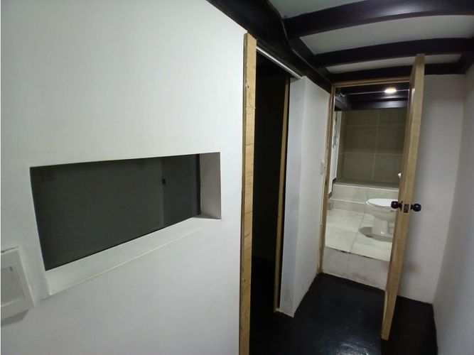 Oficina en arriendo en Colombia, Medellín, 65 m² · foto 20 de 21