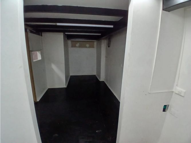 Oficina en arriendo en Colombia, Medellín, 65 m² · foto 21 de 21