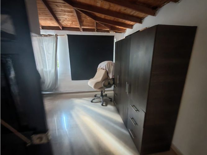 Casa de 4 alcobas en venta en La Primavera, Bello, 150 m² · foto 2 de 17