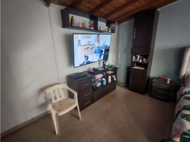 Casa de 4 alcobas en venta en La Primavera, Bello, 150 m² · foto 4 de 17