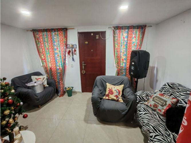 Casa de 4 alcobas en venta en La Primavera, Bello, 150 m² · foto 14 de 17