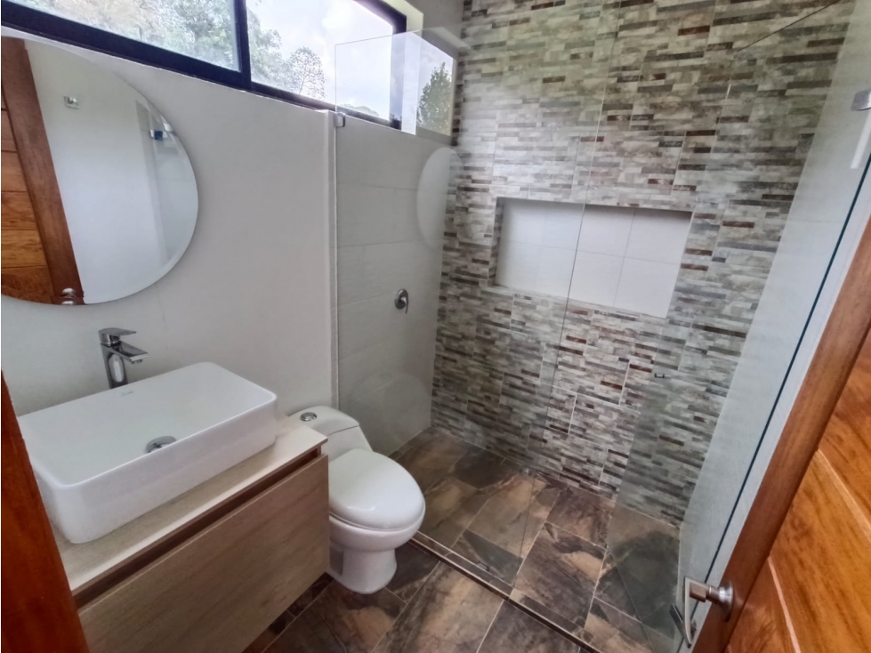 Casa en arriendo en Guamito, El Carmen de Viboral · foto 10 de 19