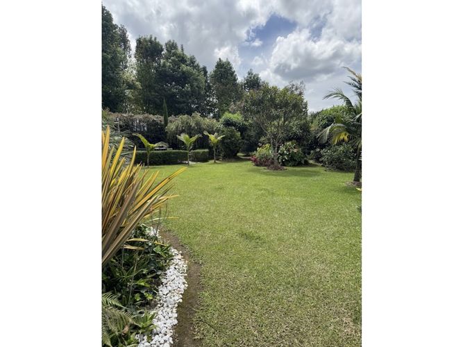 Casa de 5 alcobas en venta en Llano Grande, Rionegro, 500 m² · foto 5 de 24
