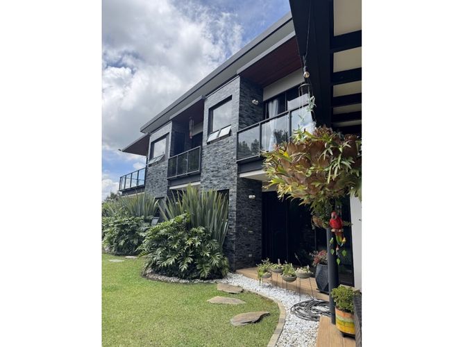 Casa de 5 alcobas en venta en Llano Grande, Rionegro, 500 m² · foto 7 de 24