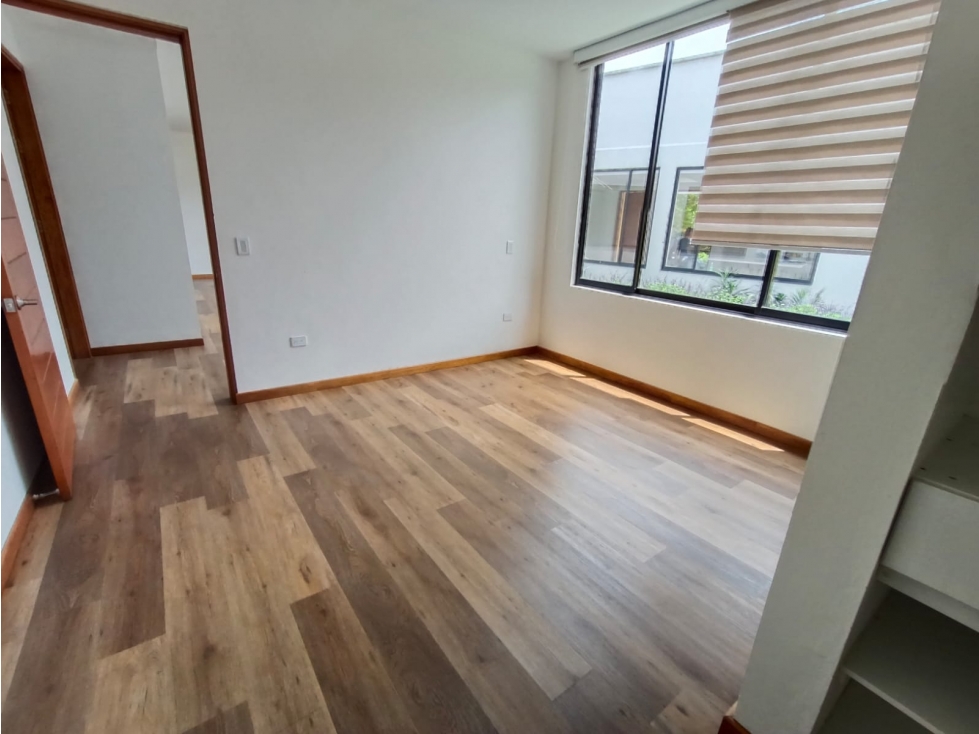 Casa en arriendo en Guamito, El Carmen de Viboral · foto 13 de 19