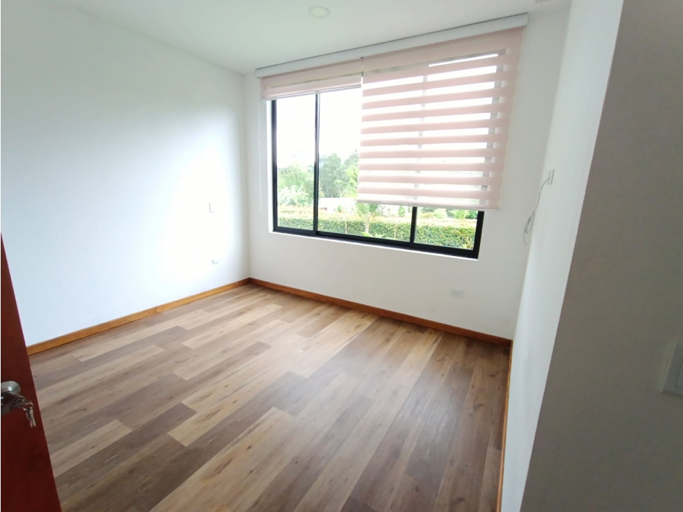 Casa en arriendo en Guamito, El Carmen de Viboral · foto 16 de 19