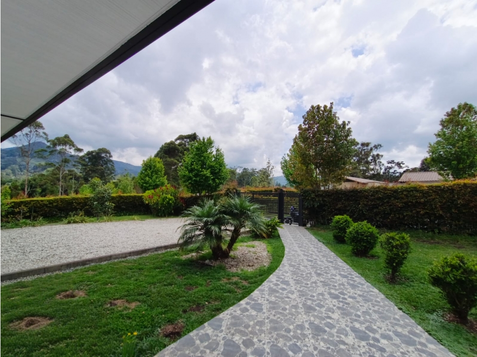 Casa en arriendo en Guamito, El Carmen de Viboral · foto 17 de 19