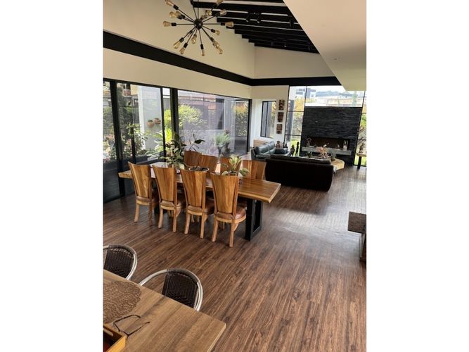 Casa de 5 alcobas en venta en Llano Grande, Rionegro, 500 m² · foto 17 de 24