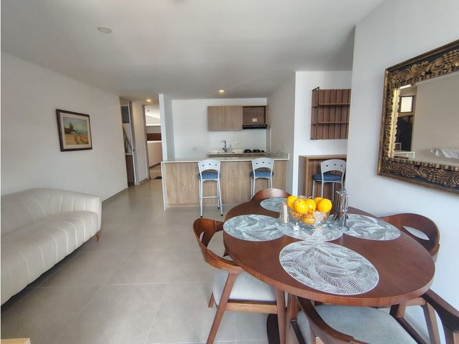 Apartamento de 2 alcobas en arriendo en Simesa, Medellín, 70 m² · foto 3 de 16