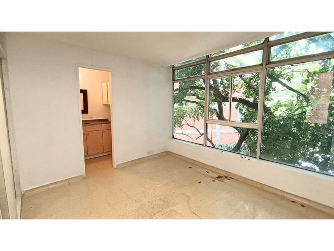 Oficina en arriendo en Nueva Villa De Aburra, Medellín, 31 m² · foto 12 de 14