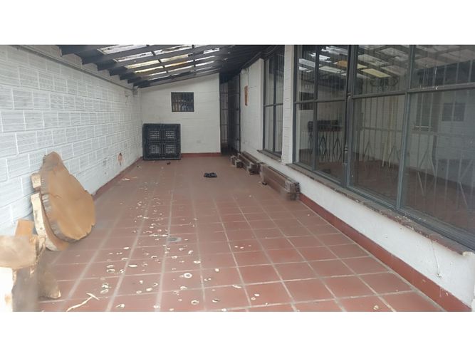 Local en arriendo en Llano Grande, La Ceja, 400 m² · foto 6 de 6