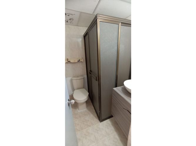 Casa de 5 alcobas en venta en Cabañas, Bello, 95 m² · foto 8 de 16