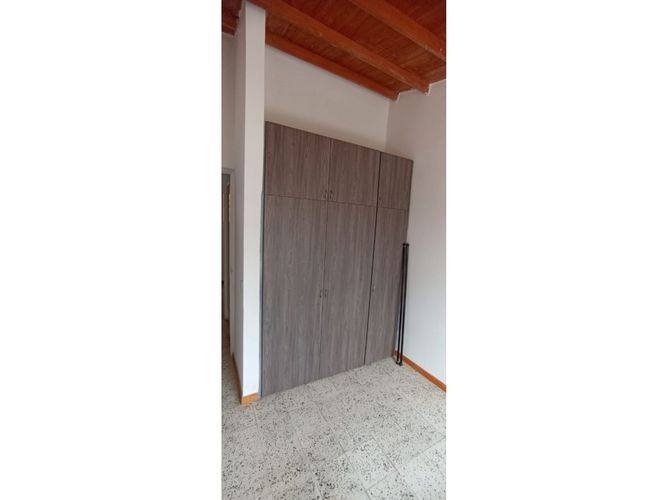 Casa de 5 alcobas en venta en Cabañas, Bello, 95 m² · foto 9 de 16
