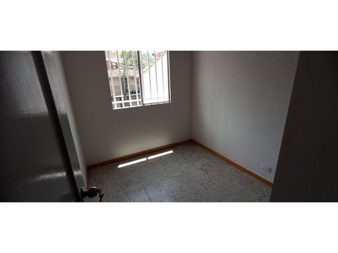 Casa de 5 alcobas en venta en Cabañas, Bello, 95 m² · foto 16 de 16