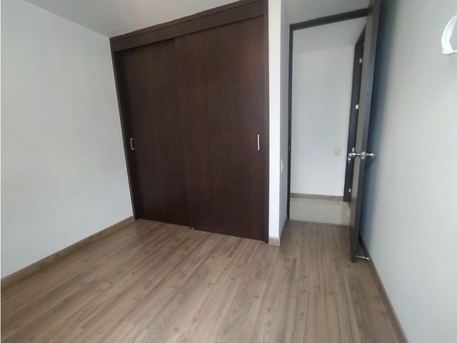 Apartamento de 3 alcobas en arriendo en Vía Las Palmas, Medellín, 75 m² · foto 17 de 20