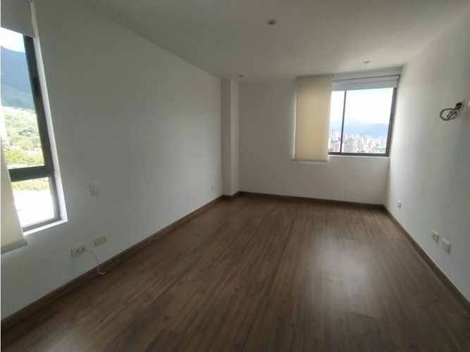 Apartamento de 3 alcobas en arriendo en Vía Las Palmas, Medellín, 75 m² · foto 18 de 20