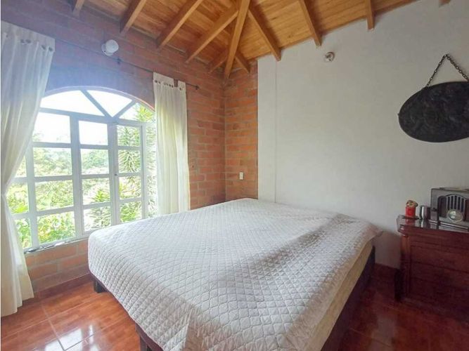 Apartaestudio en arriendo en Montessori, Medellín, 200 m² · foto 18 de 22