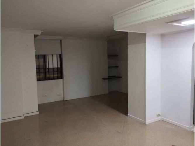 Local en arriendo en Simon Bolivar, Medellín, 37 m² · foto 6 de 8