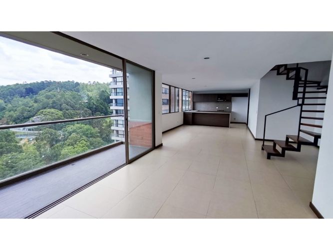 Apartamento de 4 alcobas en arriendo en Vía Las Palmas, Medellín, 168 m² · foto 4 de 24