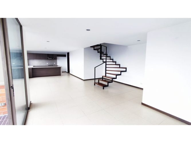 Apartamento de 4 alcobas en arriendo en Vía Las Palmas, Medellín, 168 m² · foto 5 de 24