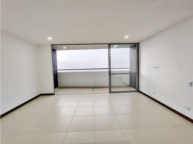 Apartamento de 3 alcobas en arriendo en Loma De Los Gonzalez, Medellín, 100 m² · foto 4 de 20