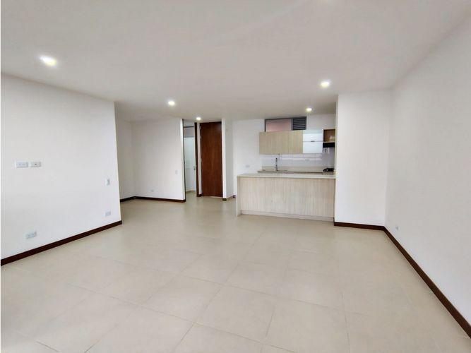 Apartamento de 3 alcobas en arriendo en Loma De Los Gonzalez, Medellín, 100 m² · foto 7 de 20