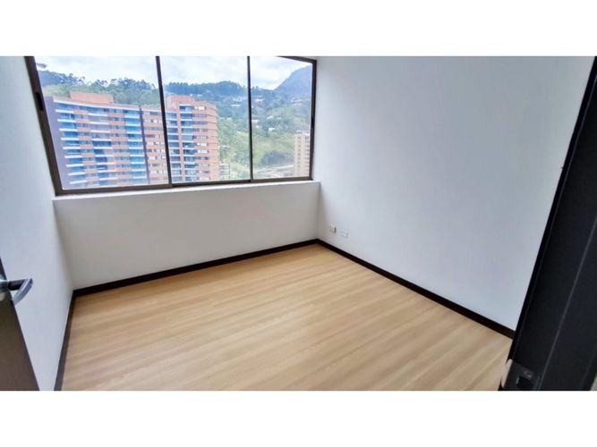 Apartamento de 4 alcobas en arriendo en Vía Las Palmas, Medellín, 168 m² · foto 18 de 24