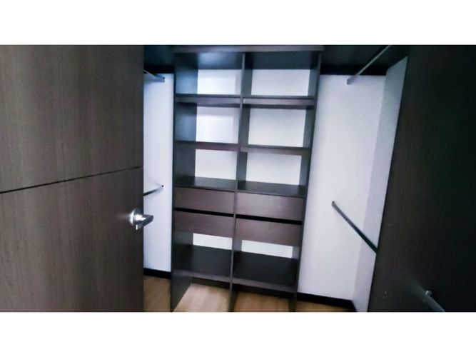 Apartamento de 4 alcobas en arriendo en Vía Las Palmas, Medellín, 168 m² · foto 19 de 24