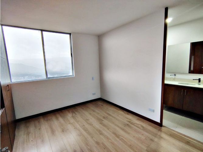 Apartamento de 3 alcobas en arriendo en Loma De Los Gonzalez, Medellín, 100 m² · foto 15 de 20
