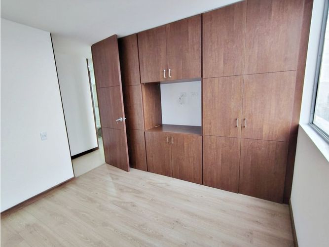 Apartamento de 3 alcobas en arriendo en Loma De Los Gonzalez, Medellín, 100 m² · foto 16 de 20