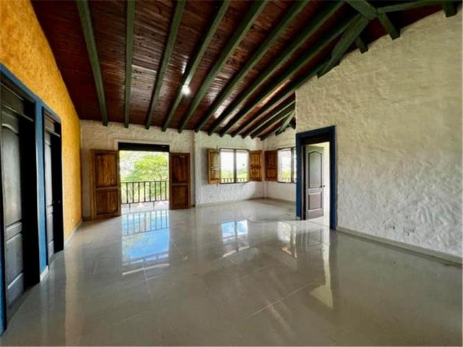 Finca en venta en Combia, Dosquebradas, 1712 m² · foto 6 de 14