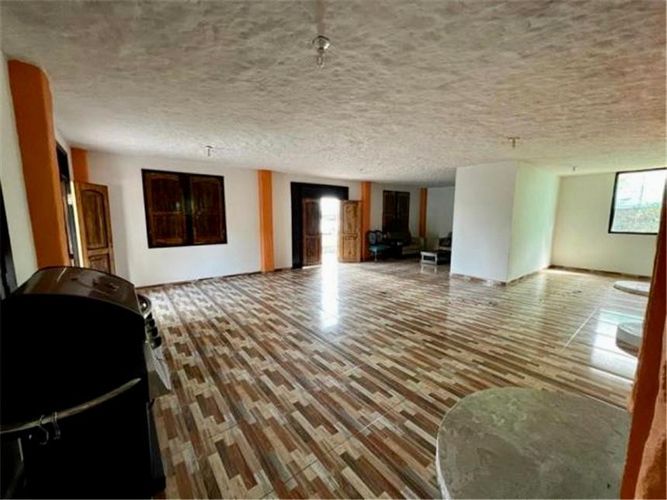 Finca en venta en Combia, Dosquebradas, 1712 m² · foto 10 de 14