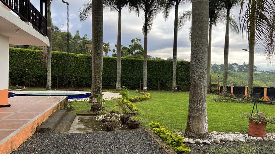 Finca en venta en Combia, Dosquebradas, 1712 m² · foto 13 de 14