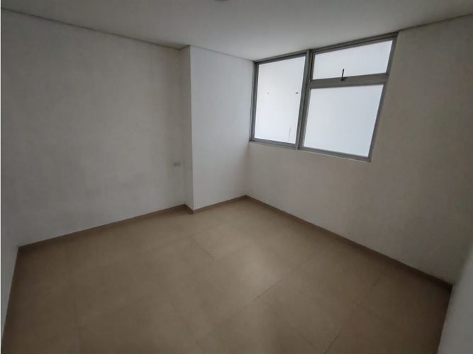 Apartamento de 3 alcobas en venta en Centro, Bello, 87 m² · foto 9 de 19