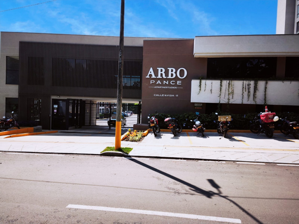 Apartaestudio en Arriendo en Pance, Cali