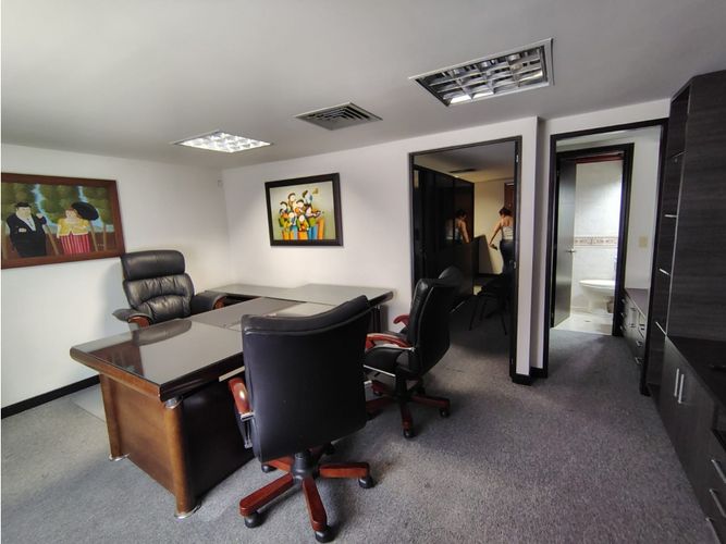 Oficina en arriendo en Transversal Inferior, Medellín, 45 m² · foto 8 de 20